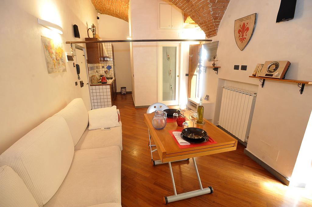 Merville House Florence Room photo